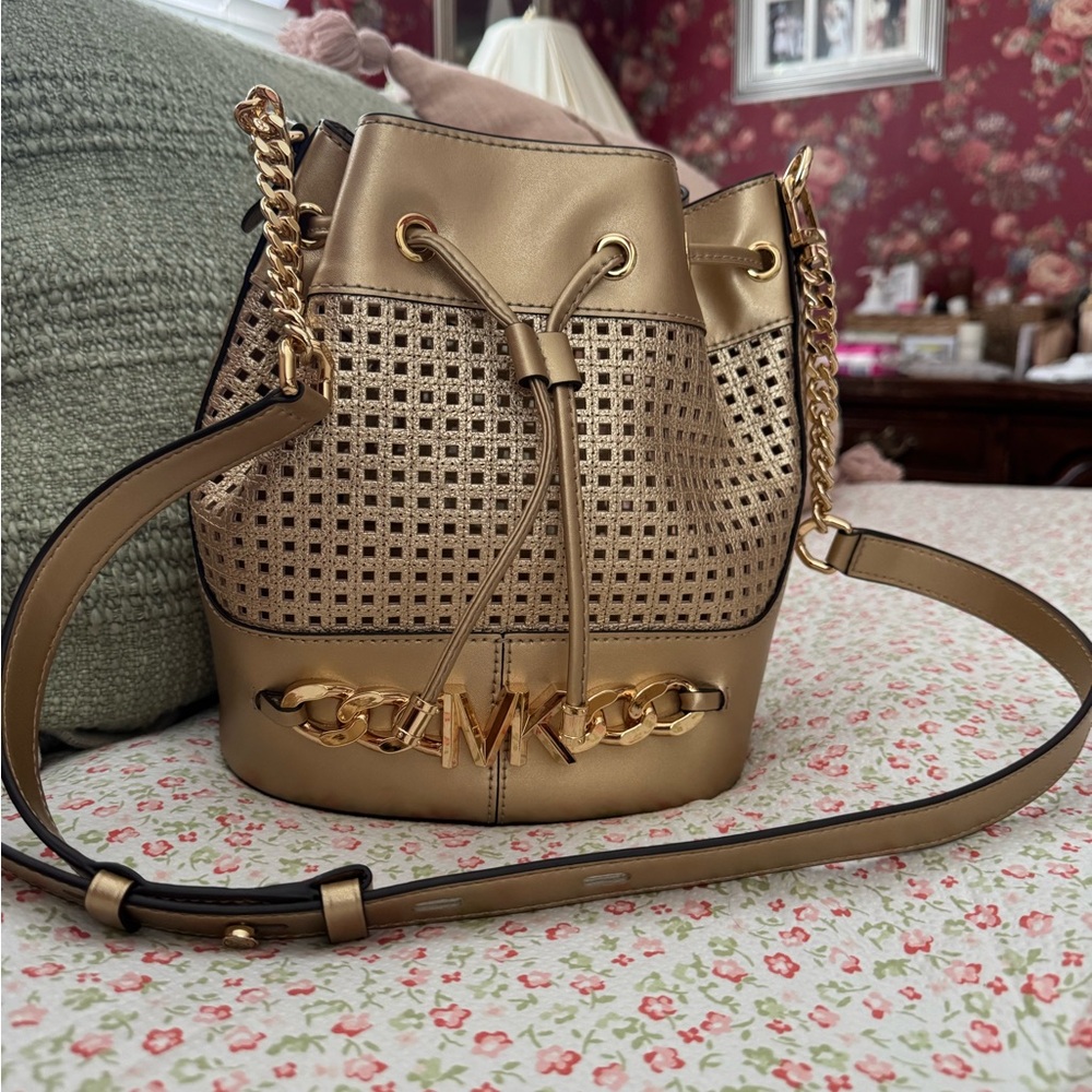 Michael Kors Gold Metallic Shoulder Bag with Geometric Design